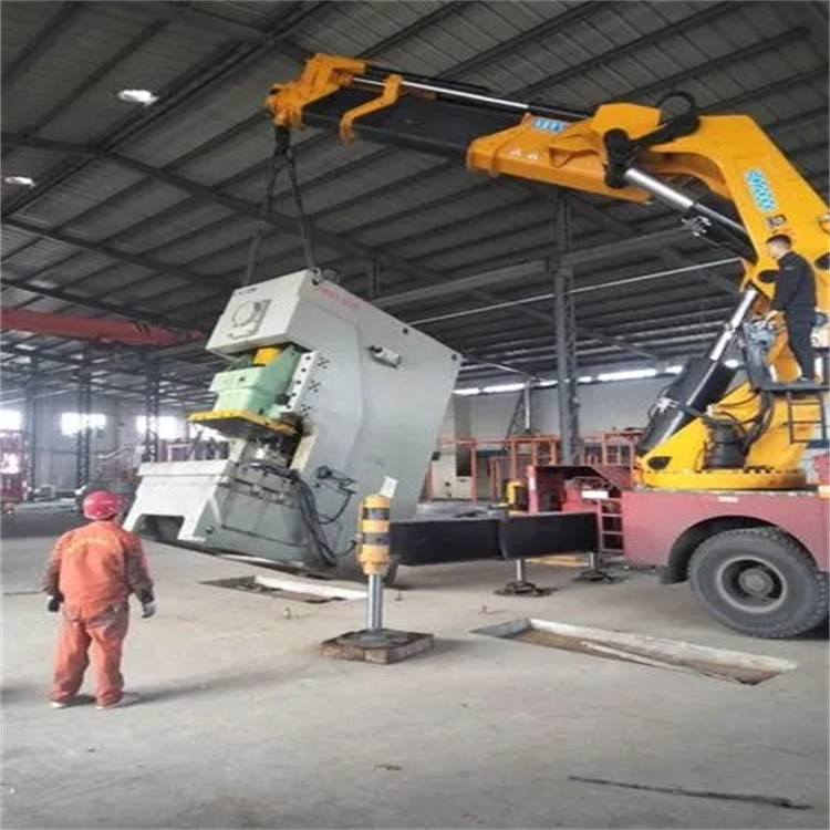 舒城县80吨折臂吊车出租附近电话