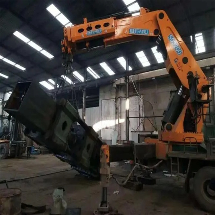 舒城县130吨折臂吊车出租吊机租赁附近电话